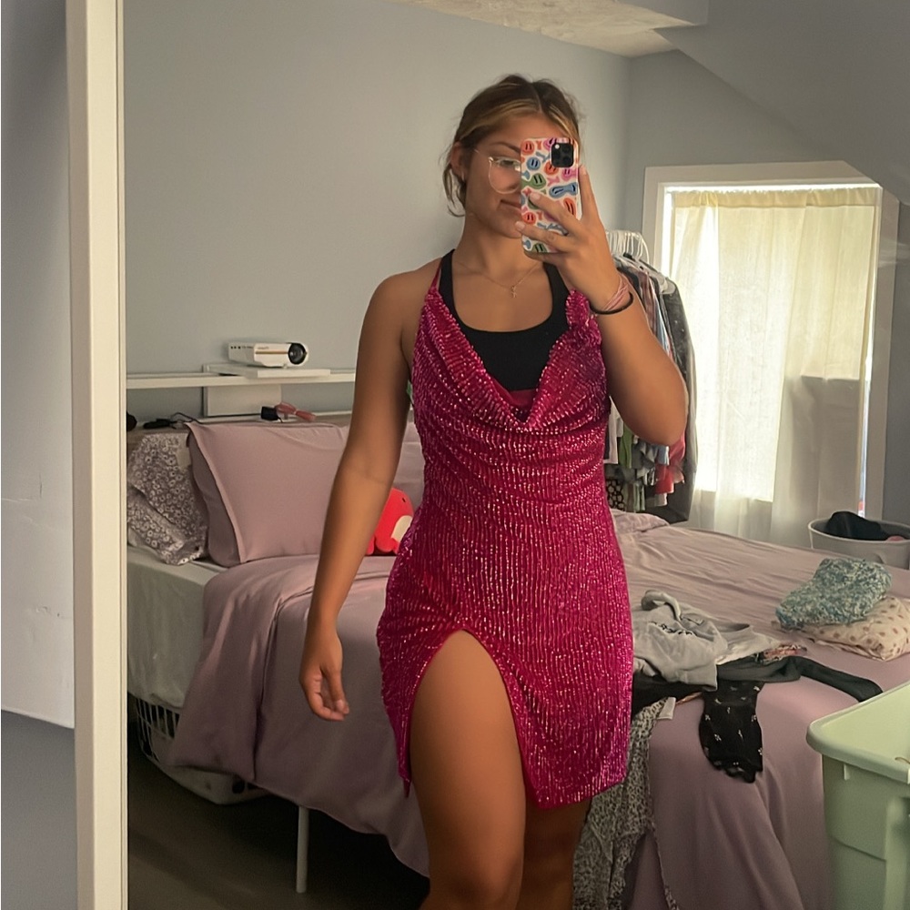 Sequin dress leg slit